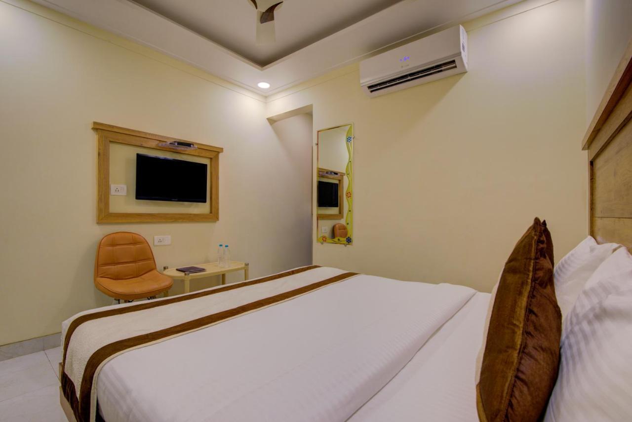 Ab Hotel - Hotel Amar Itl - Street No 7 - Chuna Mandi, Pahar Ganj Nueva Delhi Exterior foto